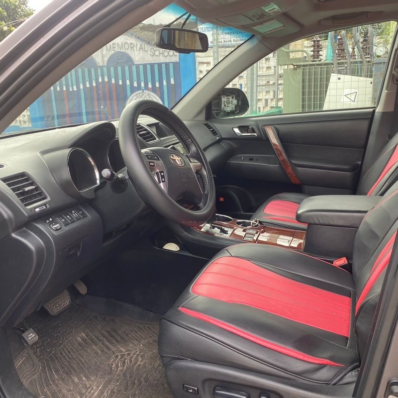Toyota Highlander Limited 2012 in Lagos image