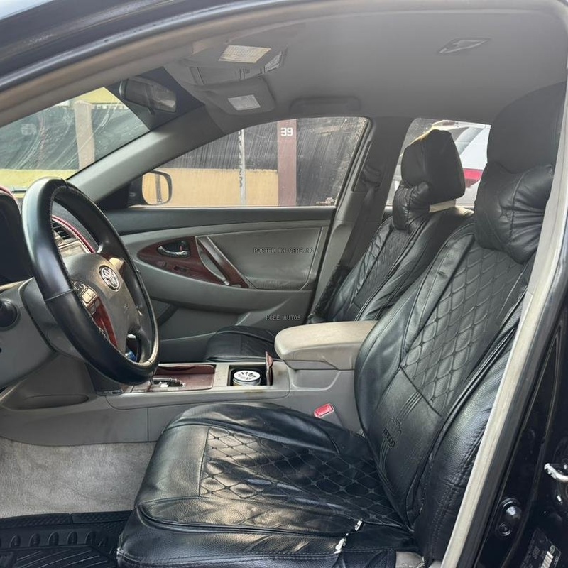 Nigerian Used Toyota Camry LE 2010 for Sale In Lagos image