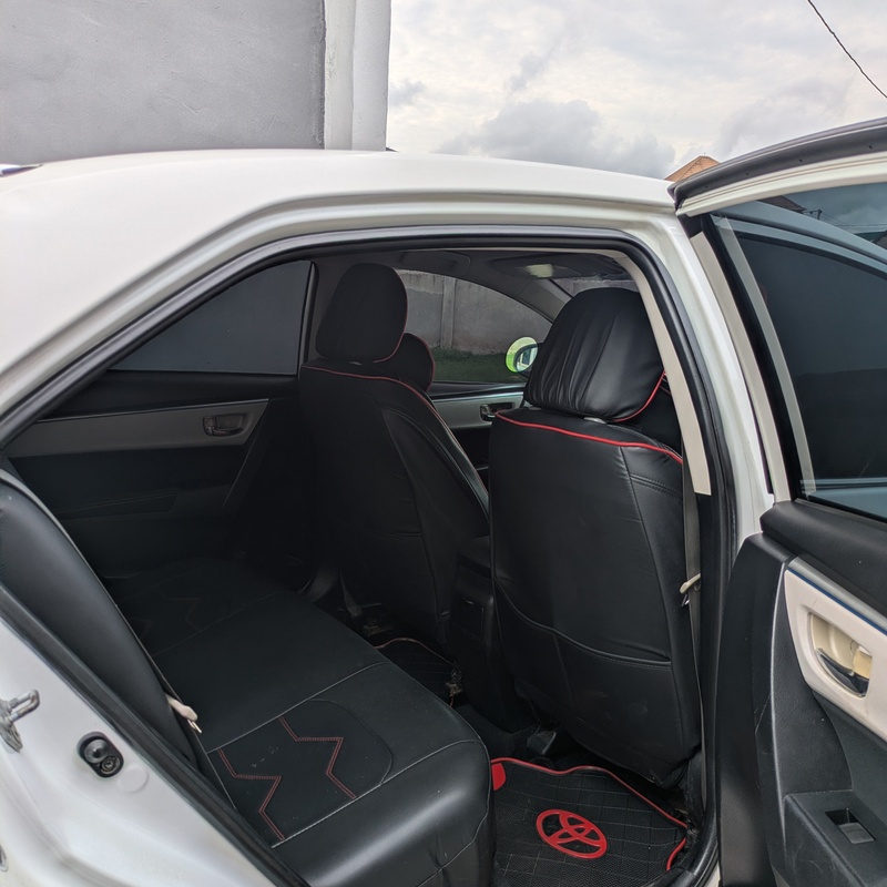 Nigerian Used Toyota Corolla 2014 for Sale in Lagos image