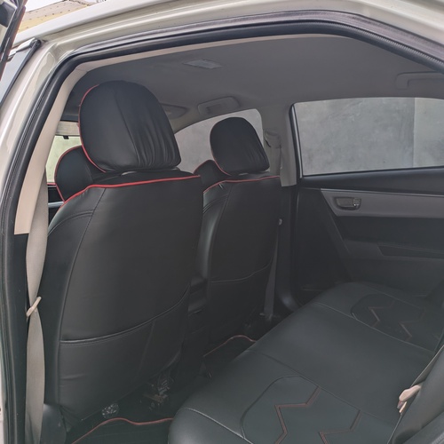 Nigerian Used Toyota Corolla 2014 for Sale in Lagos