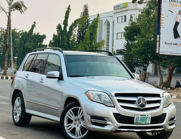 Mercedes Benz GLK 2015 for Sale In Abuja