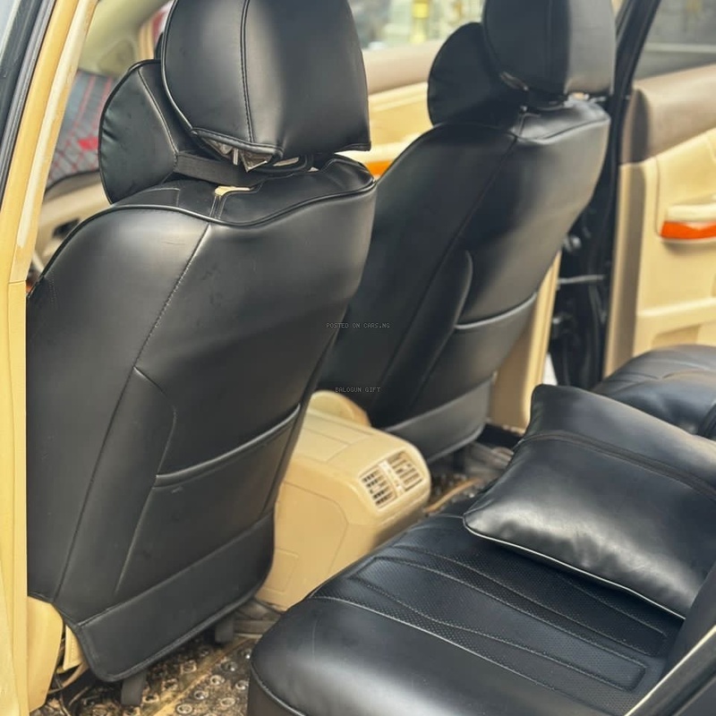 Lexus RX 330 2004  for Sale In Benin City image
