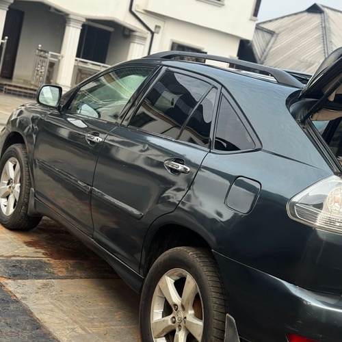 Lexus RX 330 2004  for Sale In Benin City