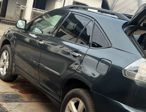 Lexus RX 330 2004  for Sale In Benin City