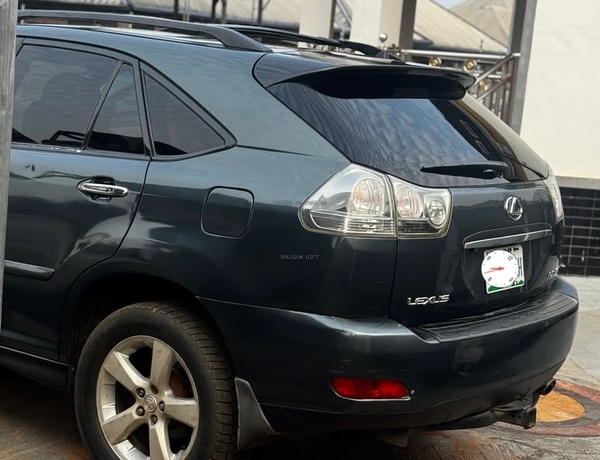 Lexus RX 330 2004  for Sale In Benin City