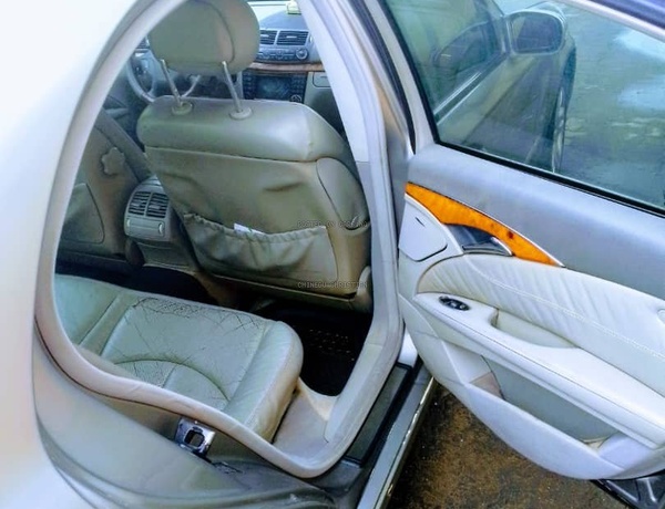 Mercedes Benz E320 4Matic 2004 for Sale In Lagos