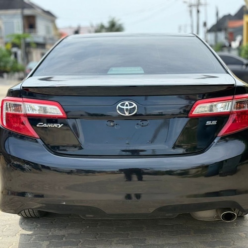 Toyota Camry SE 2013 for Sale In Lagos