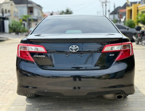 Toyota Camry SE 2013 for Sale In Lagos