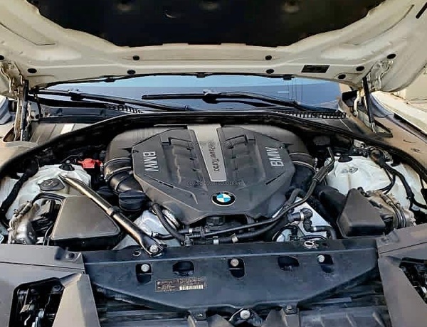 BMW 750LI 2014 FOR  SALE IN ABUJA