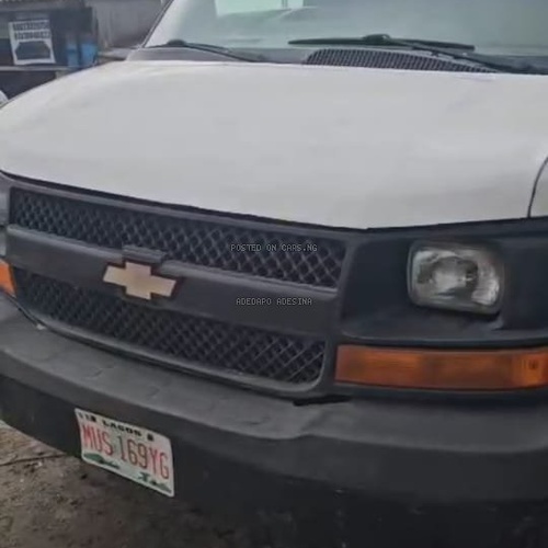 Super Clean 2010 Chevrolet Express Van – Work & Travel!