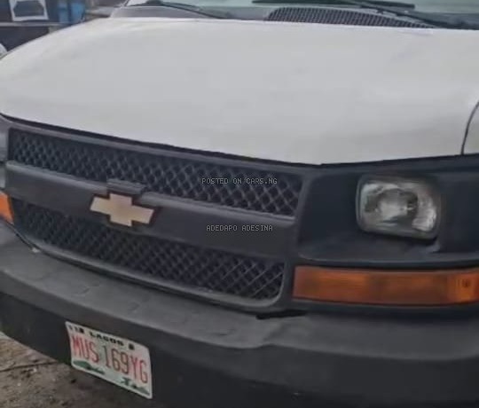 Super Clean 2010 Chevrolet Express Van – Work & Travel!