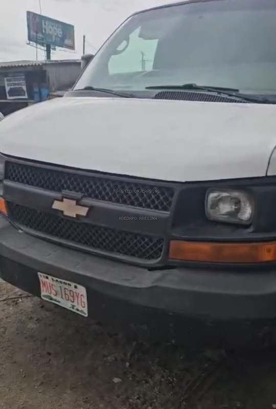Super Clean 2010 Chevrolet Express Van – Work & Travel! image