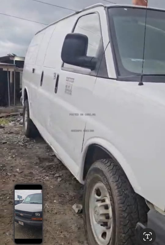 Super Clean 2010 Chevrolet Express Van – Work & Travel! image