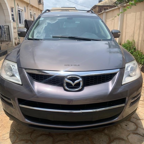 Nigerian Used 2009 Mazda CX9 for Sale In Lagos