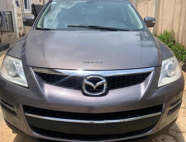 Nigerian Used 2009 Mazda CX9 for Sale In Lagos