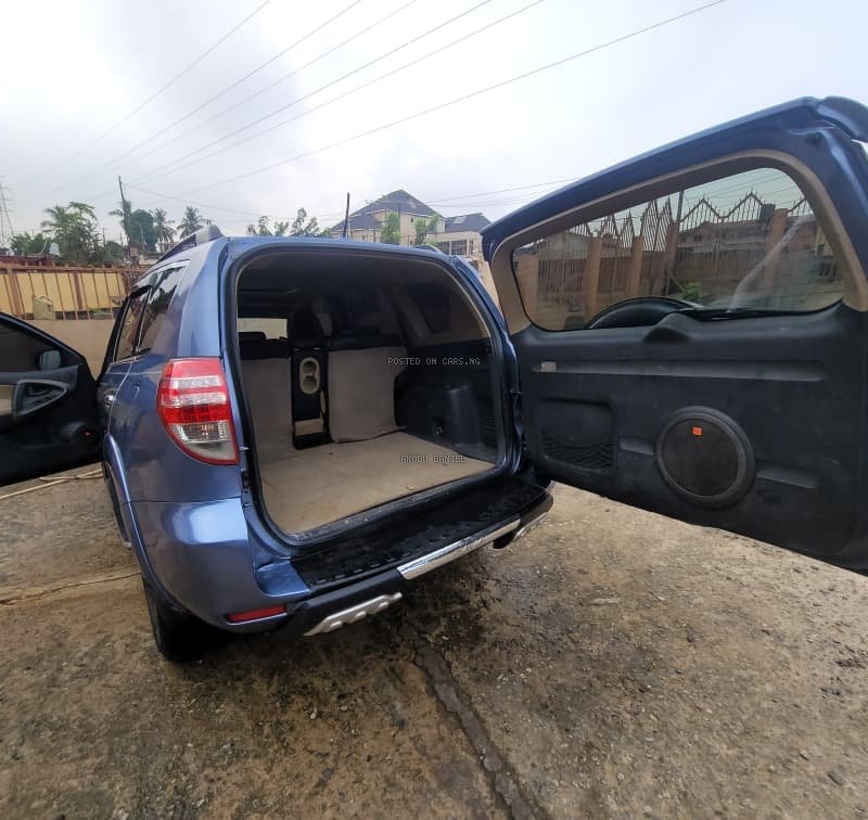 Toyota RAV4 2010 for Sale In Lagos image