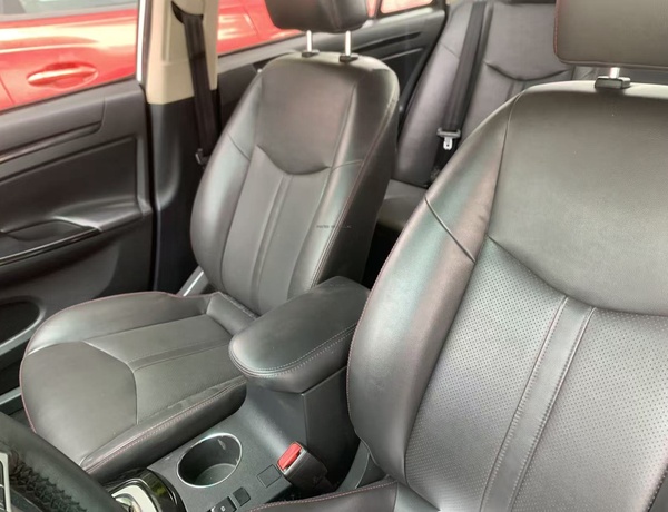 BYD E5 (White) 2019 for Sale In Lagos