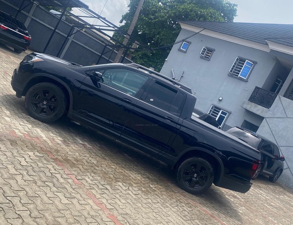 Foreign Used Honda Ridgeline 2020 Black Edition In Lagos
