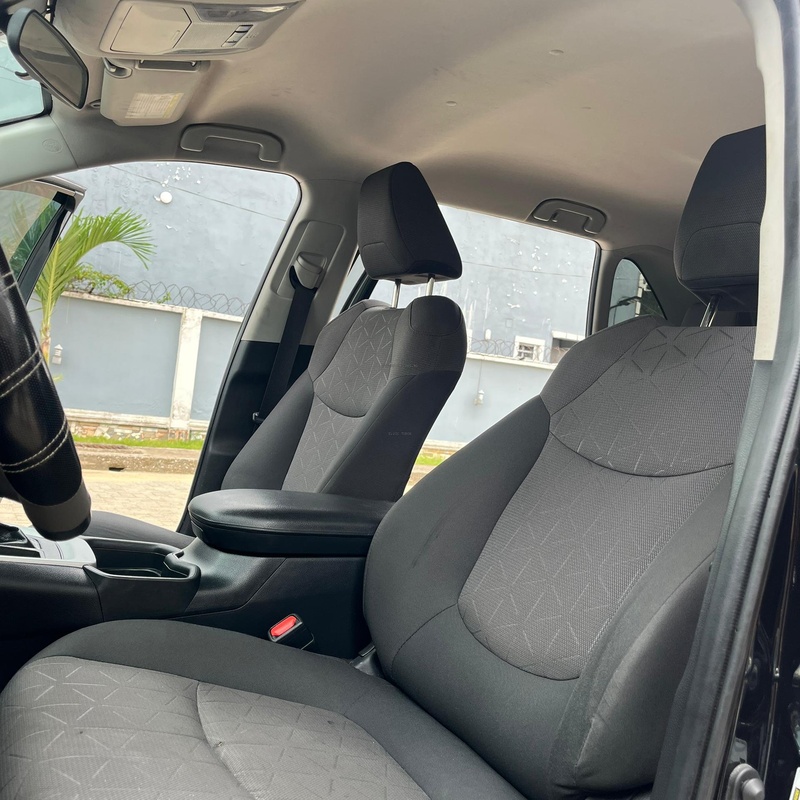 TOYOTA RAV 4 2020 WITH ALL ROUND FACTORY TINTED WINDOWS image