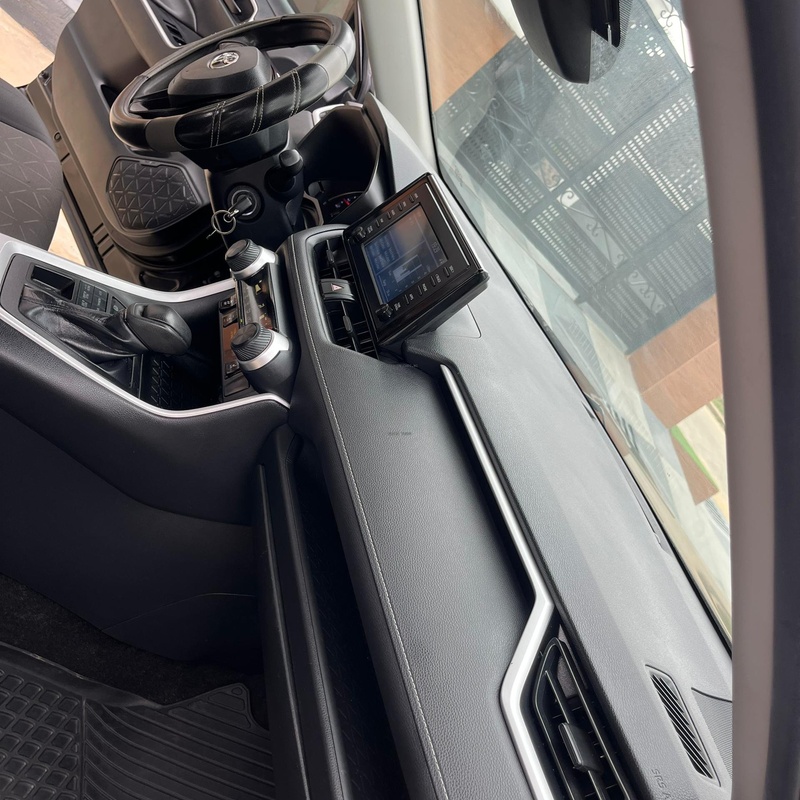 TOYOTA RAV 4 2020 WITH ALL ROUND FACTORY TINTED WINDOWS image