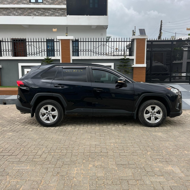TOYOTA RAV 4 2020 WITH ALL ROUND FACTORY TINTED WINDOWS image