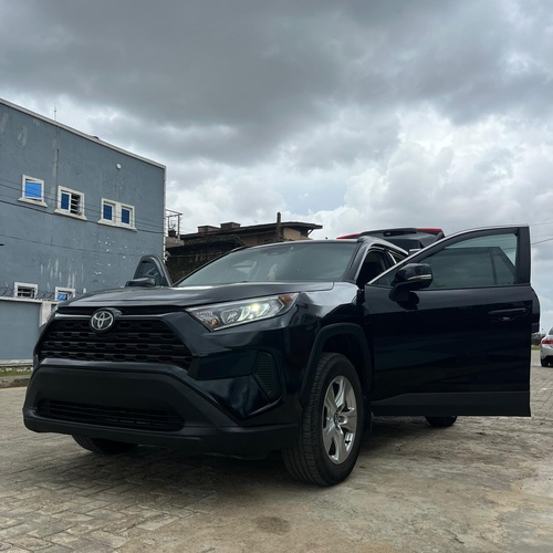 TOYOTA RAV 4 2020 WITH ALL ROUND FACTORY TINTED WINDOWS