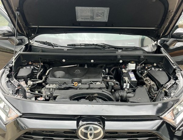 TOYOTA RAV 4 2020 WITH ALL ROUND FACTORY TINTED WINDOWS