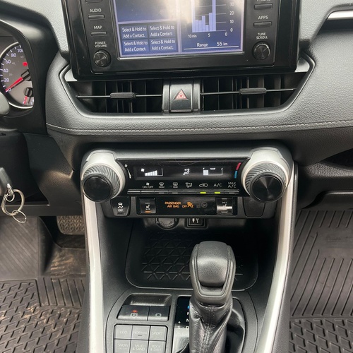 TOYOTA RAV 4 2020 WITH ALL ROUND FACTORY TINTED WINDOWS