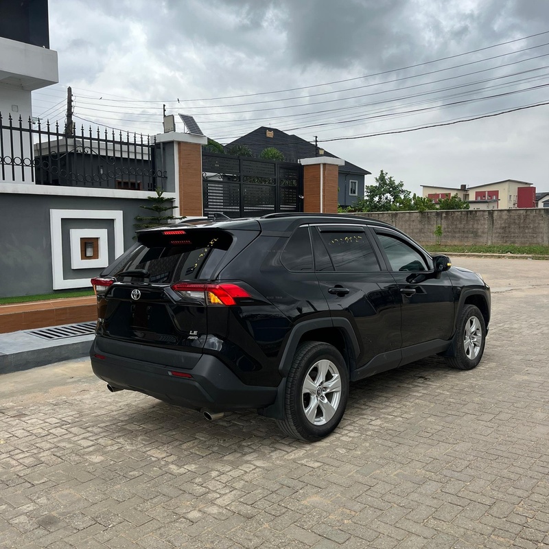 TOYOTA RAV 4 2020 WITH ALL ROUND FACTORY TINTED WINDOWS image