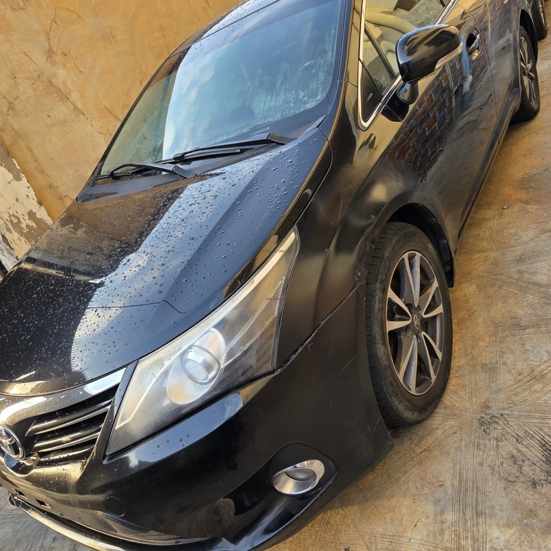 Foreign Used 2014 Toyota Avensis in Lagos image