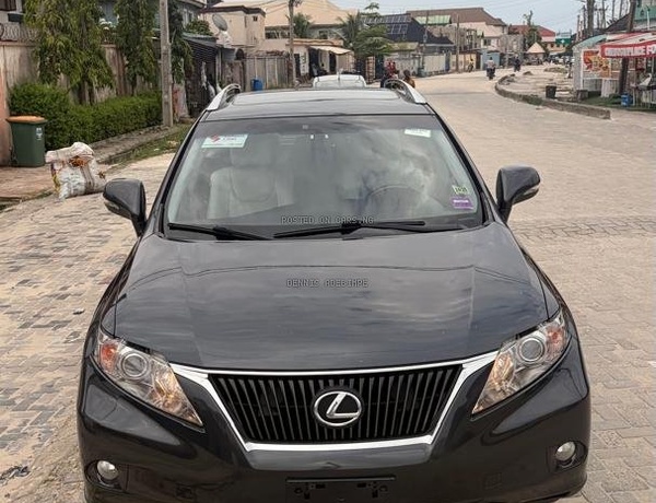 FOREIGN USED 2010 LEXUS RX350 FOR SALE IN LAGOS