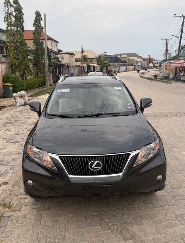 FOREIGN USED 2010 LEXUS RX350 FOR SALE IN LAGOS image