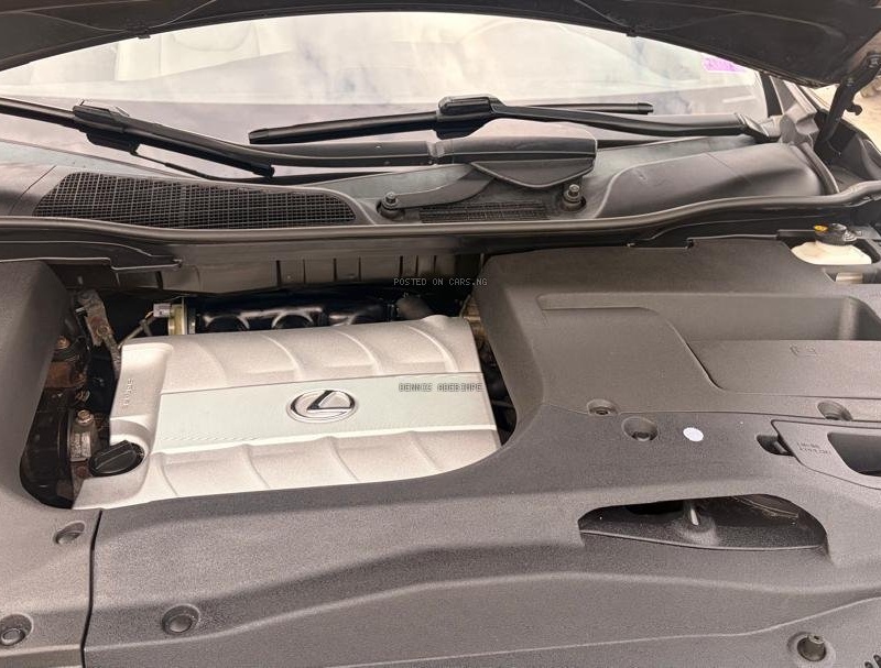 FOREIGN USED 2010 LEXUS RX350 FOR SALE IN LAGOS image