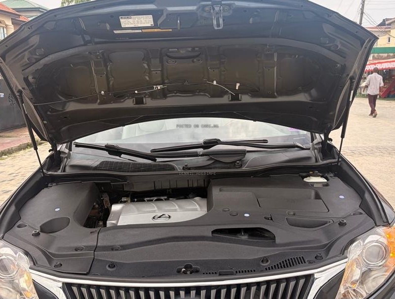 FOREIGN USED 2010 LEXUS RX350 FOR SALE IN LAGOS image