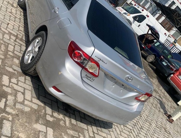 REGISTERED 2013 TOYOTA COROLLA FOR SALE IN LAGOS