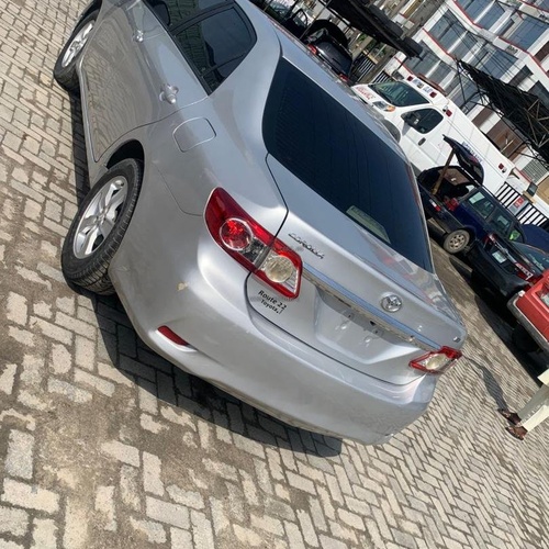REGISTERED 2013 TOYOTA COROLLA FOR SALE IN LAGOS
