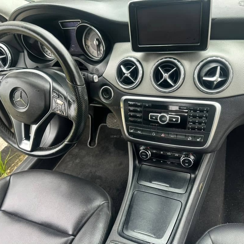 MERCEDES-BENZ GLA 250 2015 FOR SALE IN LAGOS image