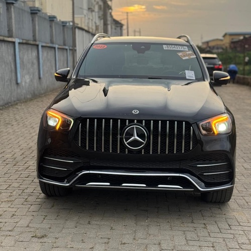 Foreign Used 2022 Mercedes-Benz GLE350 Luxury In Lagos