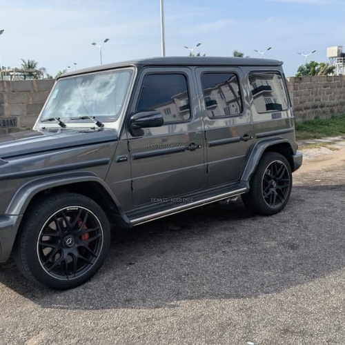 MECEDEZ BENZ G63 AMG 2019 MODEL FOR SALE IN LAGOS