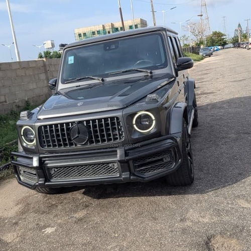 MECEDEZ BENZ G63 AMG 2019 MODEL FOR SALE IN LAGOS