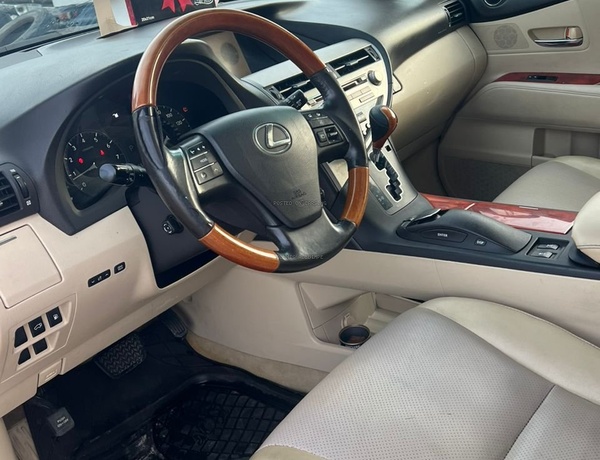 Registered 2011 Lexus RX350 for Sale In Lagos