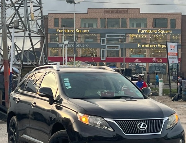 Registered 2011 Lexus RX350 for Sale In Lagos