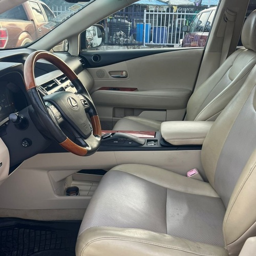 Registered 2011 Lexus RX350 for Sale In Lagos