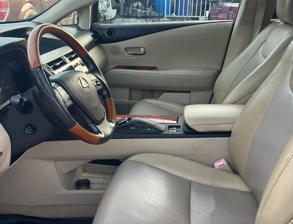 Registered 2011 Lexus RX350 for Sale In Lagos