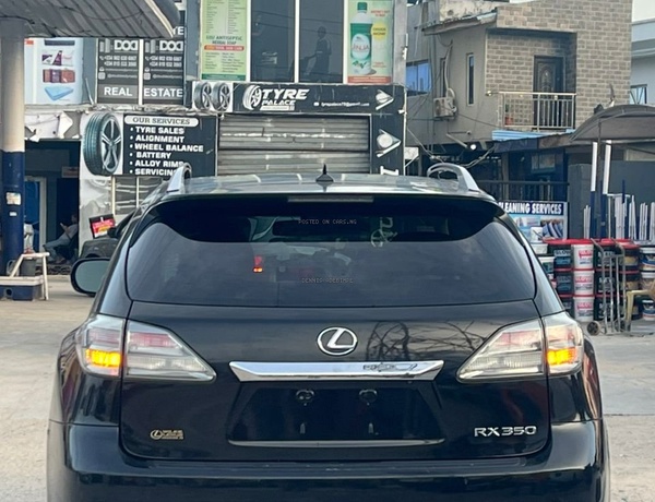 Registered 2011 Lexus RX350 for Sale In Lagos