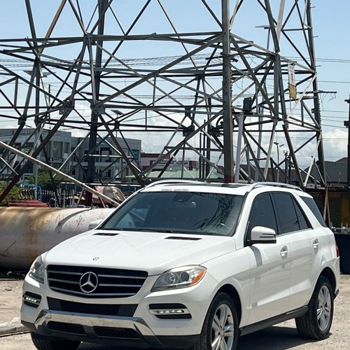  Foreign Used 2014 Mercedes-Benz ML350 In Lagos