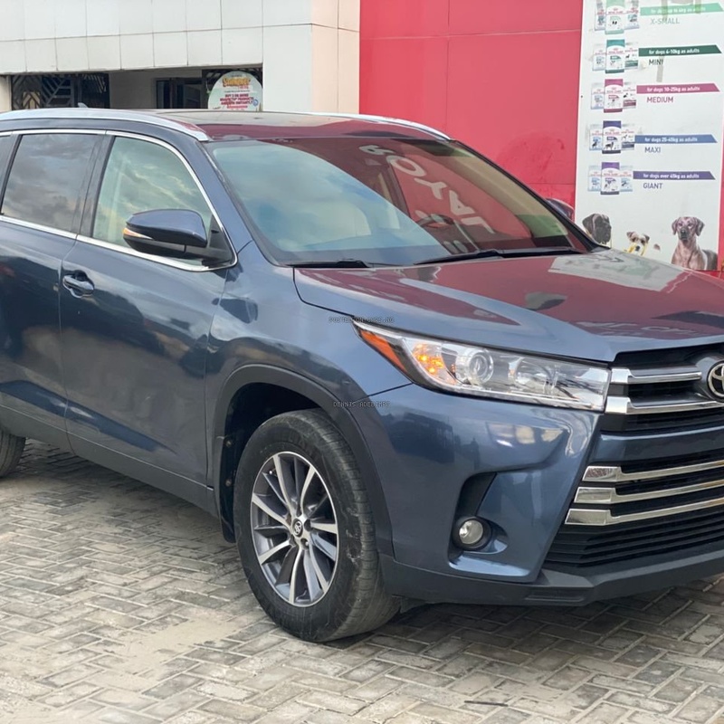 Foreign Used Toyota Highlander XLE 2018 In Lekki Lagos image