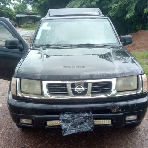 Clean Nissan Frontier 2004 for Sale In Ogun