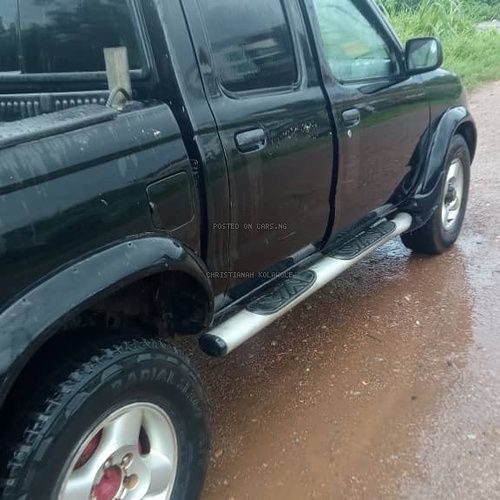 Clean Nissan Frontier 2004 for Sale In Ogun