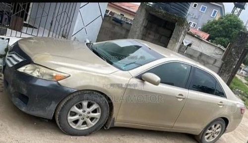 Toyota Camry Le 2011 V6 engine for Sale In Lagos